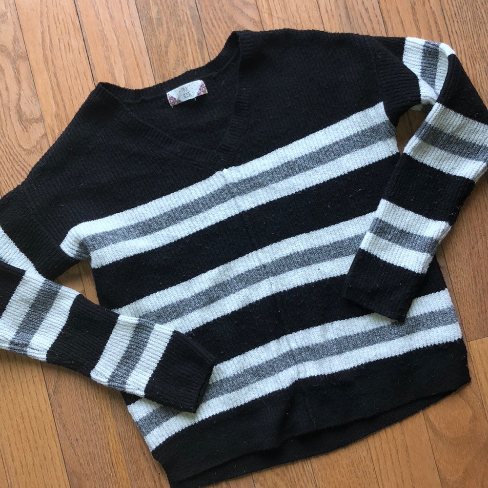 V-neck striped sweater